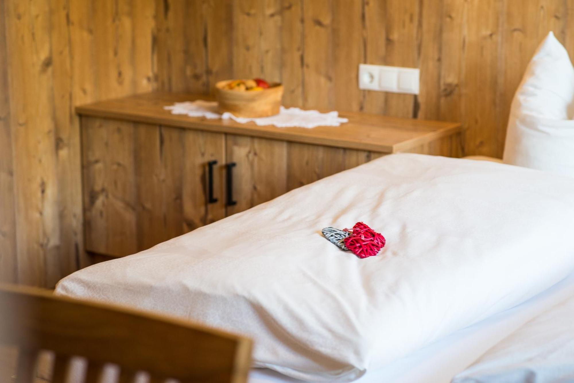 Haus Fernblick Hotell Neustift im Stubaital Rum bild
